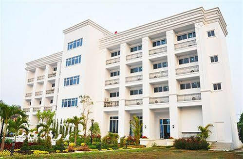Hotel La Vie En Rose - Sha 3*
